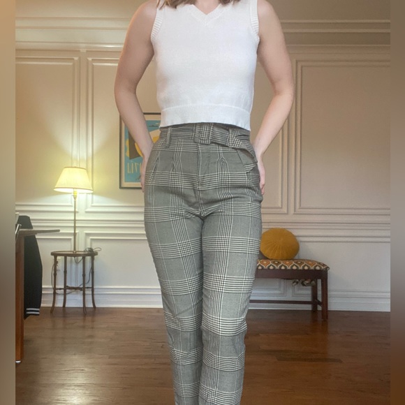 Plaid Paper Bag Pleated Pants - Picture 4 of 4